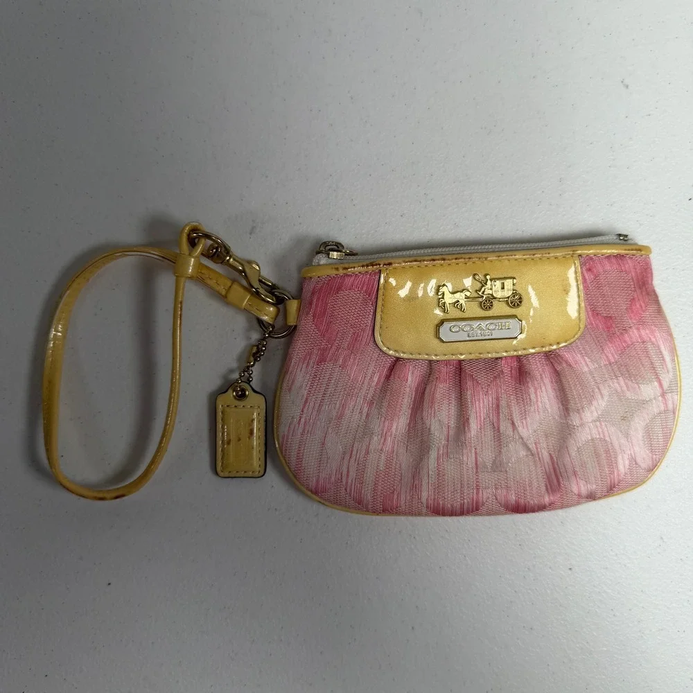 Y2K Coach Madison Op Art Pink Yellow Ombré Mini Wristlet 2009 Patent Leather